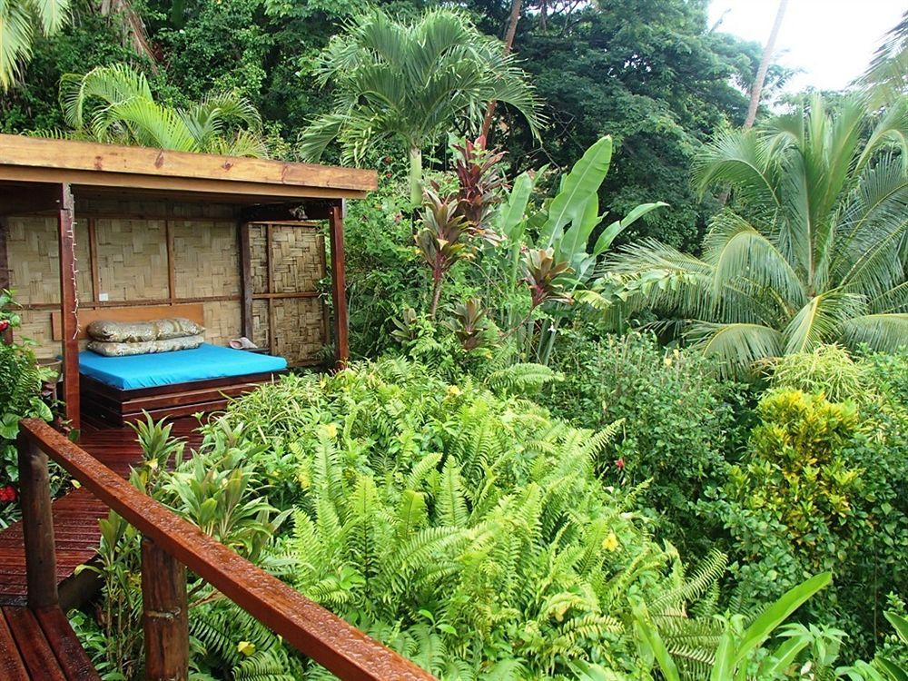 Naveria Heights Lodge Savusavu Exterior photo