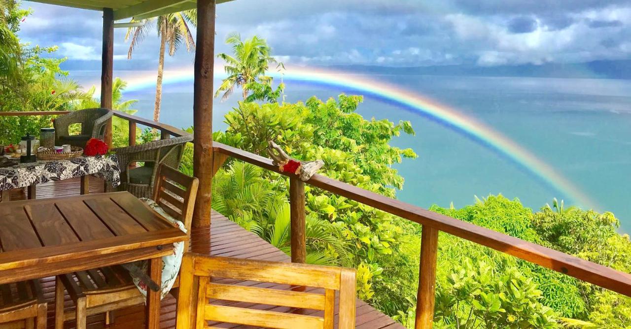 Naveria Heights Lodge Savusavu Exterior photo